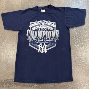 New York Yankees Majestic 2001 Division Champions Vintage T-Shirt Men’s Size M